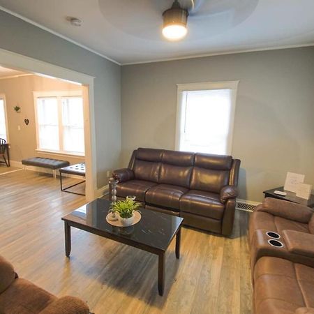 Large 6Br, 2 Bath In Niagara Falls Bagian luar foto