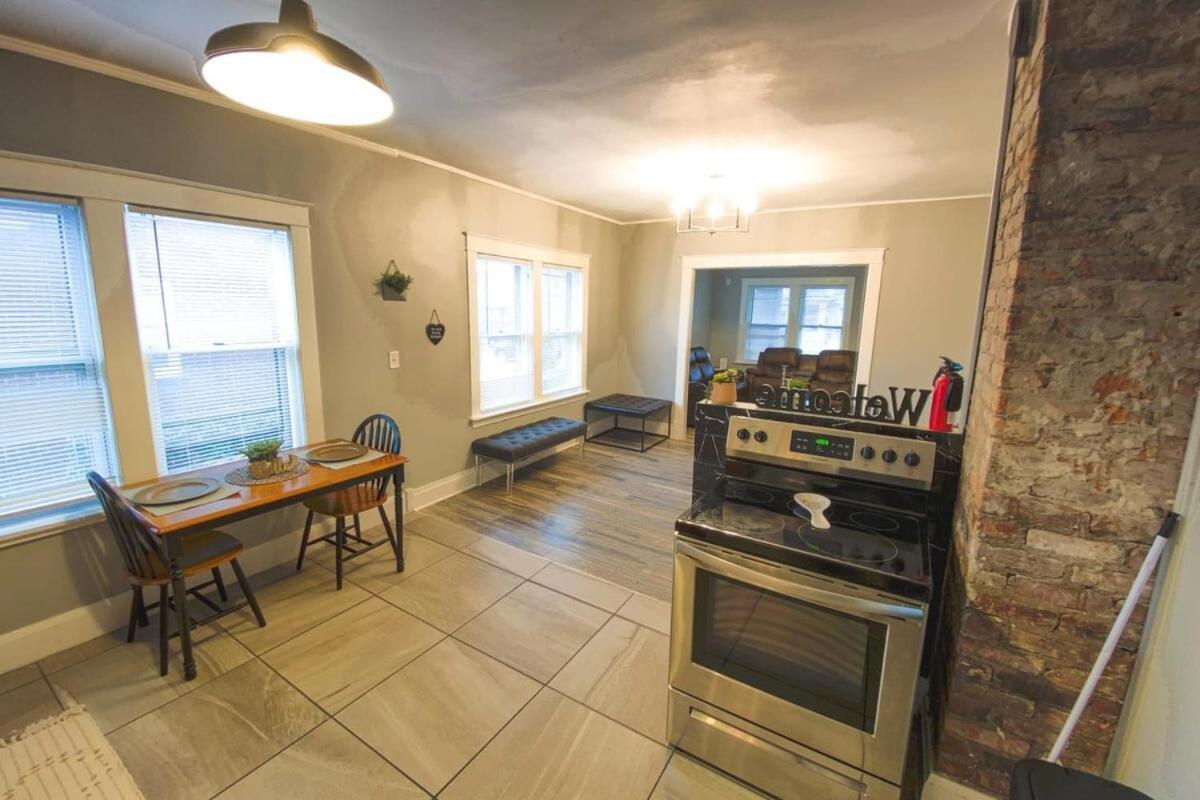 Large 6Br, 2 Bath In Niagara Falls Bagian luar foto