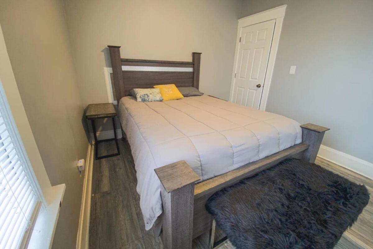 Large 6Br, 2 Bath In Niagara Falls Bagian luar foto
