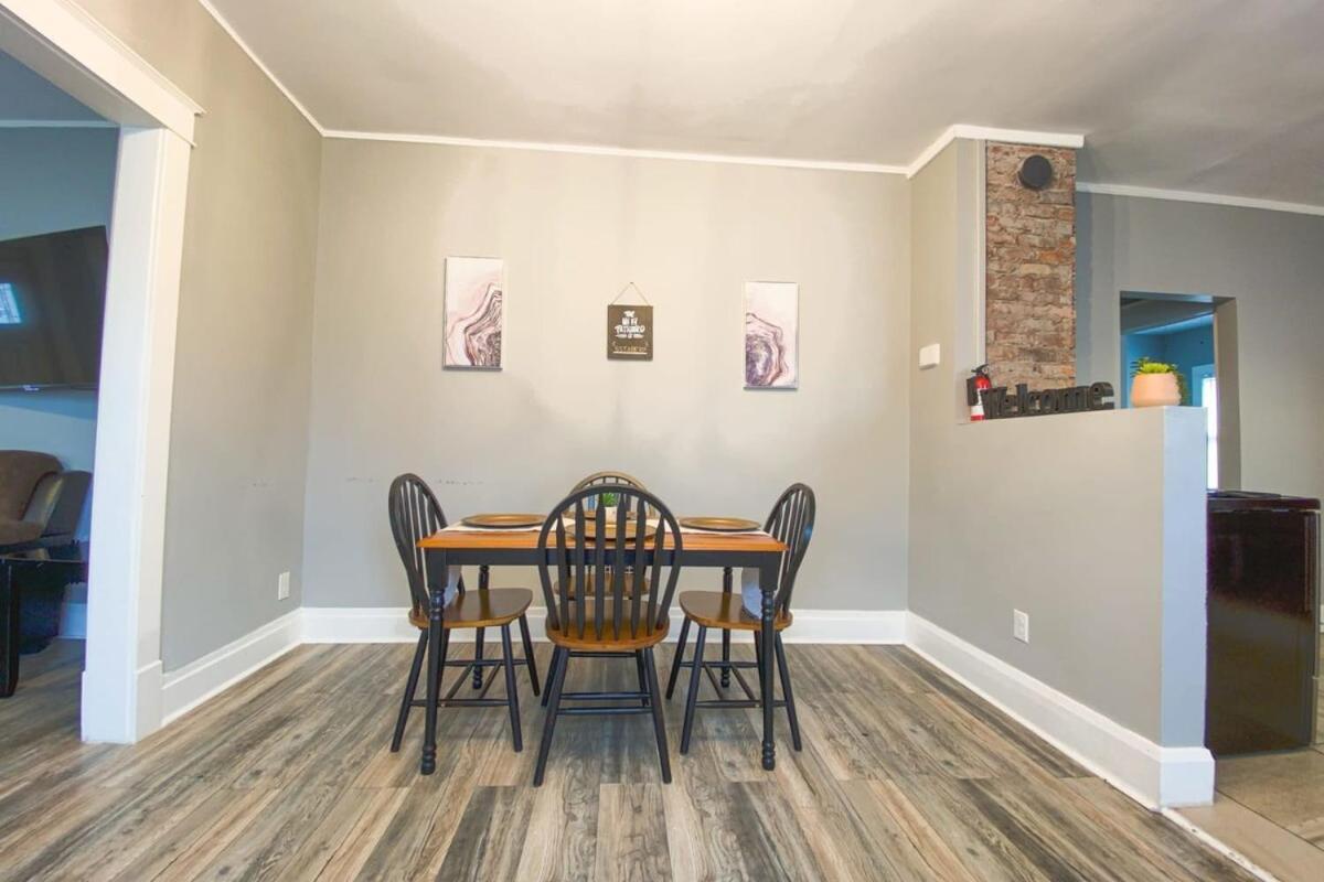 Large 6Br, 2 Bath In Niagara Falls Bagian luar foto