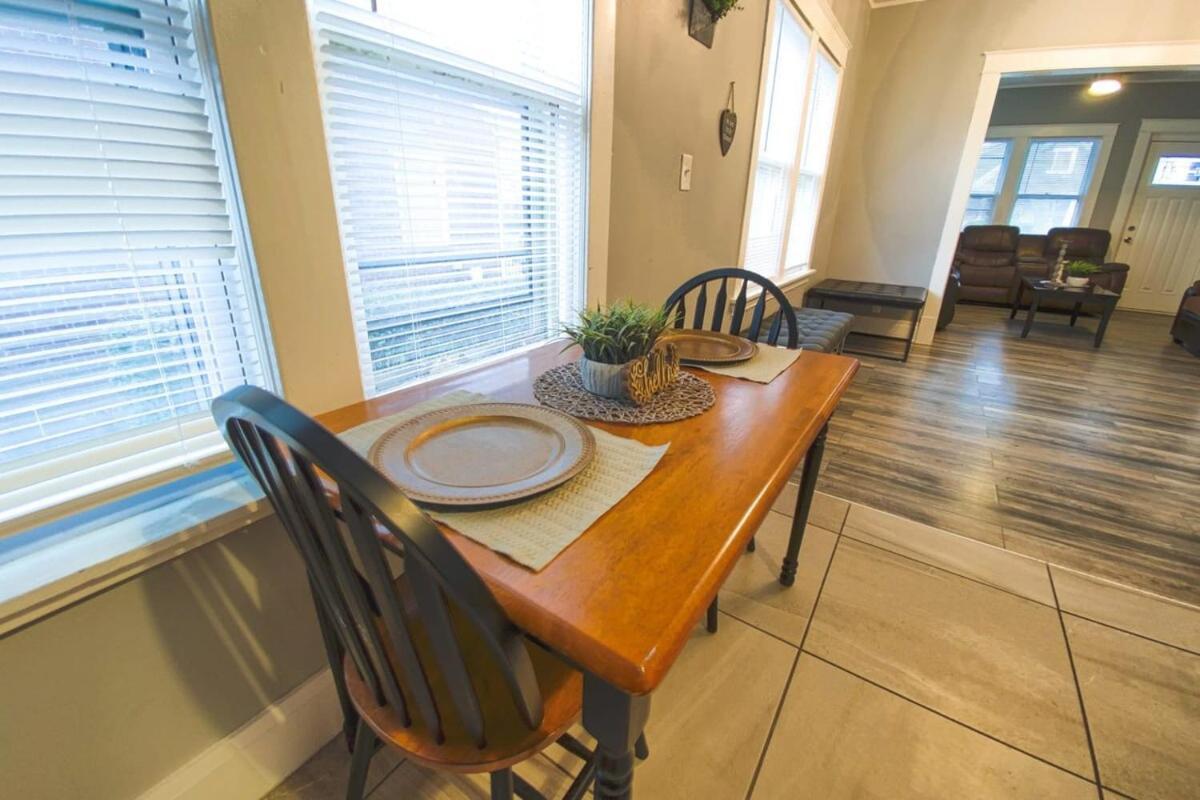Large 6Br, 2 Bath In Niagara Falls Bagian luar foto